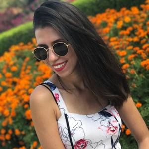 Meet your Posher, Flávia